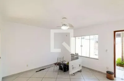 Casa / sobrado em condomínio para aluguel - campo grande, 3 quartos,  180 m² - rio de janeiro