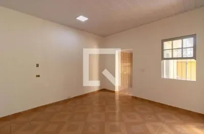 Casa com 1 quarto para alugar na Rua Kioto, Vila Maria, São Paulo