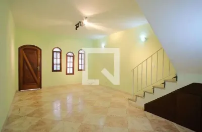 Casa com 3 quartos para alugar na Rua Francisco Marengo, Tatuapé, São Paulo