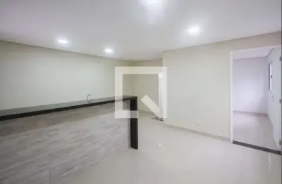 Casa com 1 quarto para alugar na Rua Anambé Preto, Jardim Miriam, São Paulo