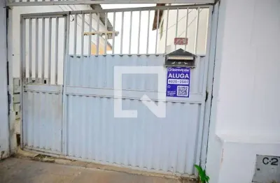 Casa com 4 quartos para alugar na Rua Quintino Bocaiúva, Setor Coimbra, Goiânia