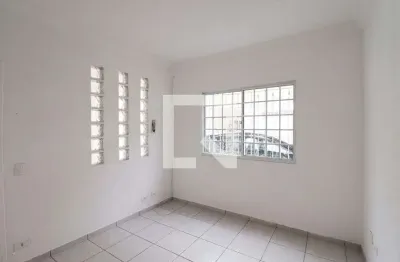 Casa com 2 quartos para alugar na Rua Carioba, Mandaqui, São Paulo
