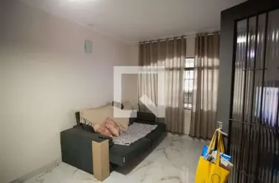 Casa com 3 quartos para alugar na Rua Inácio Mammana, Mandaqui, São Paulo