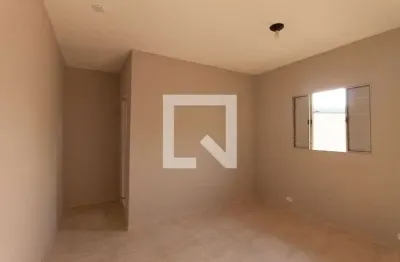 Casa com 1 quarto para alugar na Rua Maia Lelo, Vila Ema, São Paulo