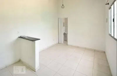 Casa com 1 quarto para alugar na Rua Francisco Gouveia, Belém, São Paulo