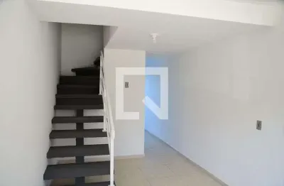 Casa / sobrado em condomínio para aluguel - jardim petrópolis, 2 quartos,  49 m² - cotia