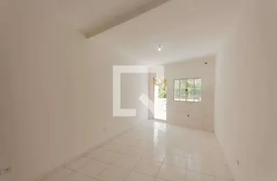Casa com 1 quarto para alugar na Alameda dos Pinheiros, Utinga, Santo André