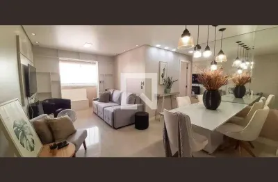 Apartamento com 3 quartos para alugar na Avenida Manoel Pedro Pimentel, Centro, Osasco