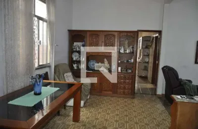Casa com 3 quartos para alugar na Rua Basílio de Brito, Méier, Rio de Janeiro