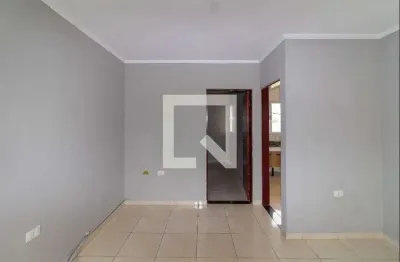 Casa com 2 quartos para alugar na Avenida Francisco Vieira Bueno, Sapopemba, São Paulo