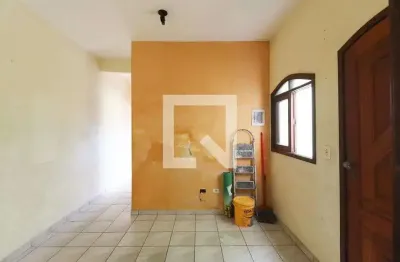Casa com 2 quartos para alugar na Rua Rodrigo Caro, Jardim Daysy, São Paulo