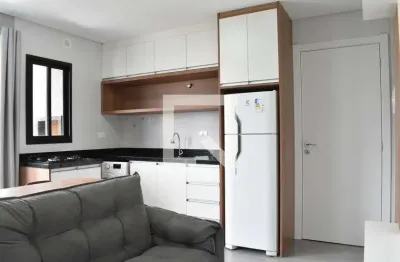 Cobertura com 1 quarto para alugar na Rua Fortaleza, Cajuru, Curitiba