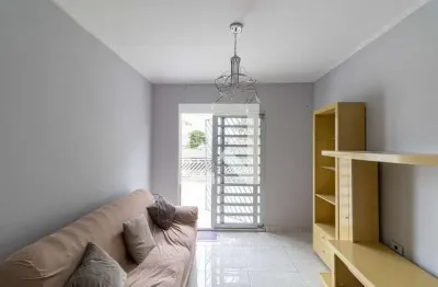 Casa com 2 quartos para alugar na Rua Flor do Campo, Itaquera, São Paulo