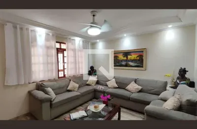 Casa para aluguel - parque dourado, 4 quartos,  400 m² - ferraz de vasconcelos