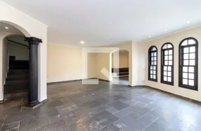 Casa com 3 quartos para alugar na Rua Setsuo Yazaki, Mandaqui, São Paulo