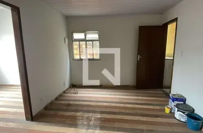 Casa para aluguel - olavo bilac, 1 quarto,  30 m² - duque de caxias
