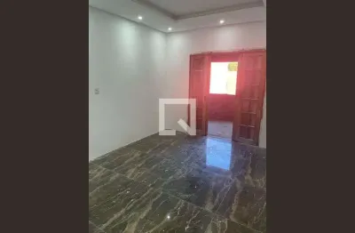 Casa com 2 quartos para alugar na Rua Barão do Gravataí, Santa Cecília, Viamão