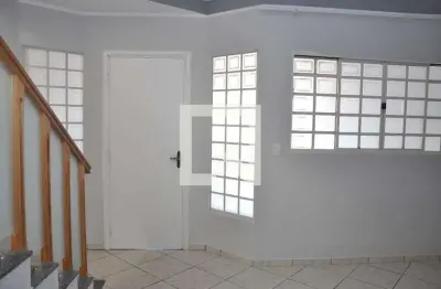 Casa com 3 quartos para alugar na Avenida Sete de Setembro, Vila Menuzzo, Sumaré
