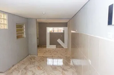 Casa com 1 quarto para alugar na Rua José Andreotti, Socorro, São Paulo