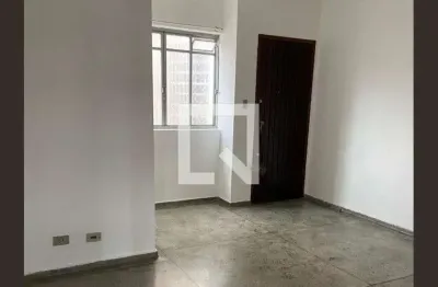 Cobertura com 2 quartos para alugar na Rua Xv De Novembro, Centro, Taubaté