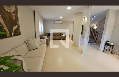 Casa / sobrado em condomínio para aluguel - jardim atlântico , 5 quartos,  530 m² - goiânia