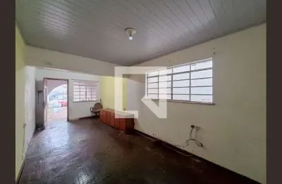 Casa com 3 quartos para alugar na Rua Santo Egídio, Santana, São Paulo
