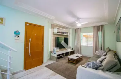 Casa com 4 quartos para alugar na Rua Igarapé, Paraíso, Santo André