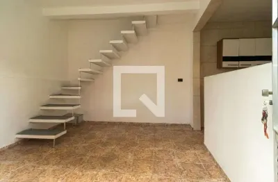 Casa com 2 quartos para alugar na Rua Aurora das Dores, Vila Formosa, São Paulo