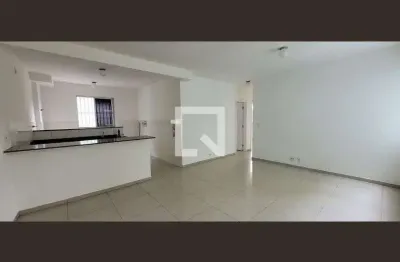 Apartamento com 3 quartos para alugar na Avenida Juiz Marco Túlio Isaac, Chácaras, Betim