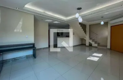 Casa com 4 quartos para alugar na Avenida Nossa Senhora da Conceição, Alvorada, Contagem