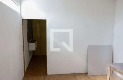 Casa com 1 quarto para alugar na Rua Elza Fagundes Moraes, Jardim Roberto, Osasco