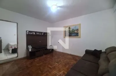 Casa com 1 quarto para alugar na Rua dos Junquilhos, Vila Alpina, São Paulo