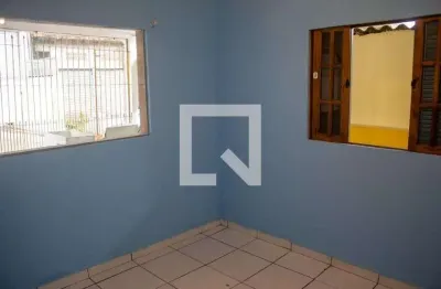 Casa com 1 quarto para alugar na Rua Geovana Scomparim, Itrapoá, Ribeirão Pires