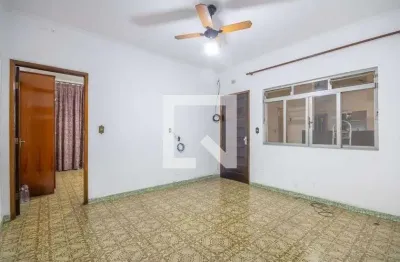 Casa com 3 quartos para alugar na Avenida Visconde de Nova Granada, Cipava, Osasco
