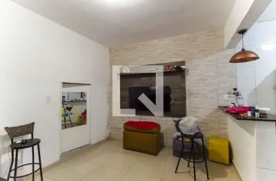 Casa com 1 quarto para alugar na Viela Dos Guimarães, Vila Jacuí, São Paulo