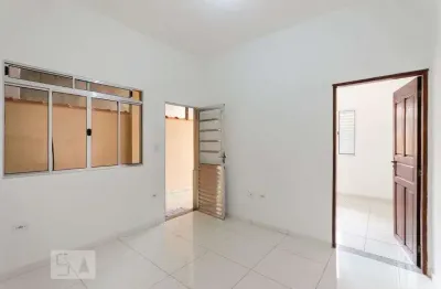 Casa com 2 quartos para alugar na Rua Senador Lúcio Bittencourt, Beira Mar, São Vicente