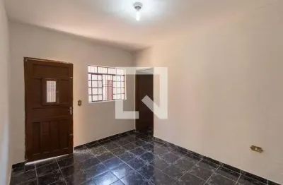 Casa com 1 quarto para alugar na Rua Mandassaia, Itaquera, São Paulo