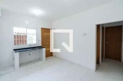 Casa com 2 quartos para alugar na Rua Franklin Magalhães, Vila Mascote, São Paulo