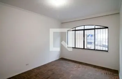 Casa com 4 quartos para alugar na Rua Tarquínio de Sousa, Campo Belo, São Paulo