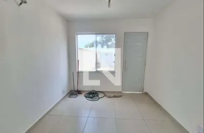 Casa para aluguel - saracuruna, 2 quartos,  100 m² - duque de caxias