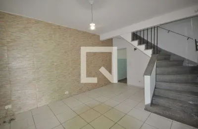 Casa com 2 quartos para alugar na Rua Astrapéia, Vila Ede, São Paulo