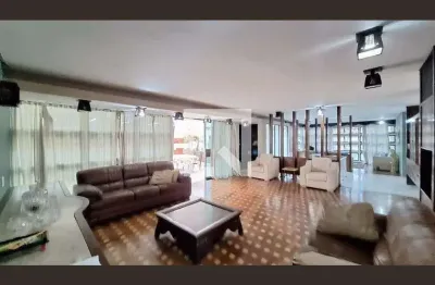 Casa com 6 quartos para alugar na Rua Guararapes, Lapa, São Paulo