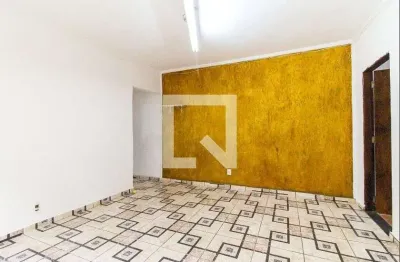 Casa com 2 quartos para alugar na Avenida Padre Gregório Mafra, Itaquera, São Paulo