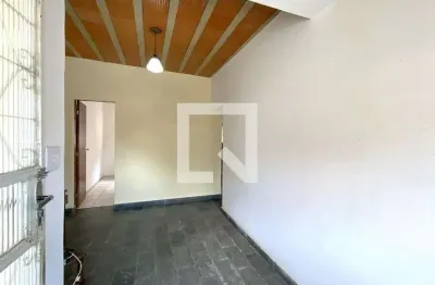 Casa para aluguel - floresta, 3 quartos,  392 m² - belo horizonte