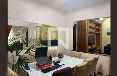 Casa com 3 quartos para alugar na Rua Getúlio Vargas Filho, Jabaquara, São Paulo