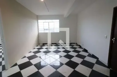 Casa com 1 quarto para alugar na Rua Giuseppe Sacco, Bandeiras, Osasco