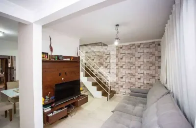 Casa com 3 quartos para alugar na Rua Padre Bento Dias Pacheco, Centro, Diadema