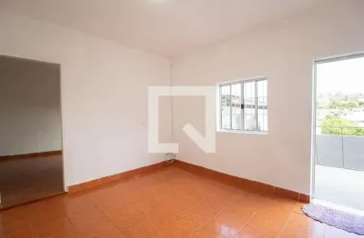 Casa com 1 quarto para alugar na Rua Fernandez Cabalero, Jaraguá, São Paulo