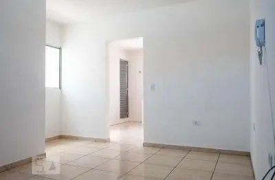 Casa com 2 quartos para alugar na Rua Baixada Santista, Itaquera, São Paulo