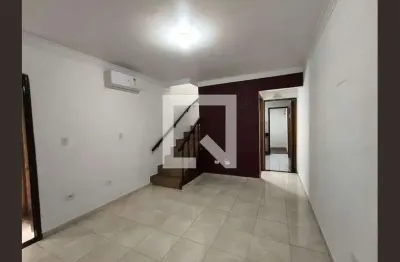 Casa com 2 quartos para alugar na Rua Conceição da Barra, Taboão, Guarulhos